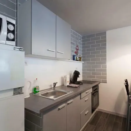 Le St Roch Apartament *